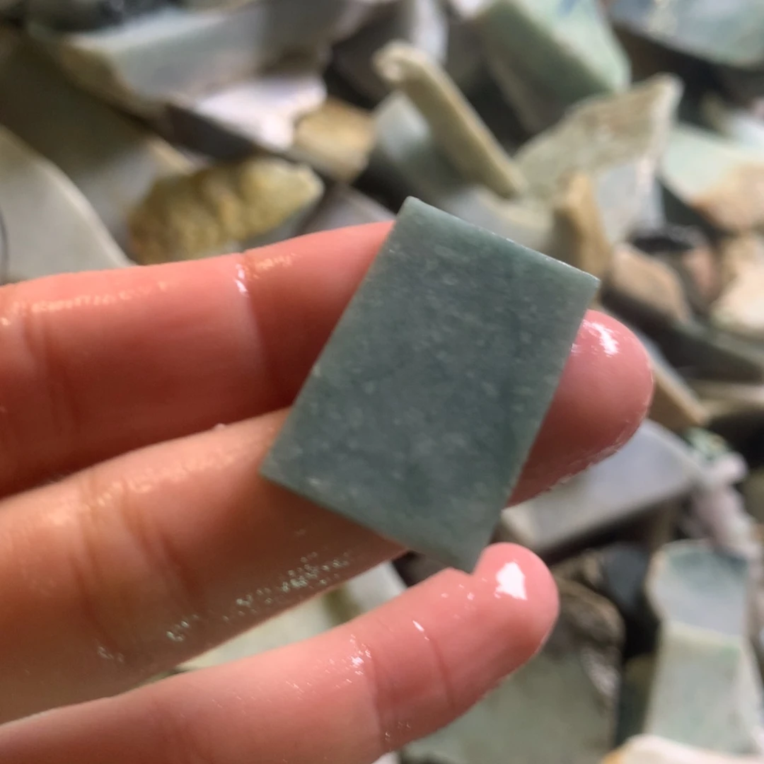 翡翠颈饰未镶嵌缅甸翡翠