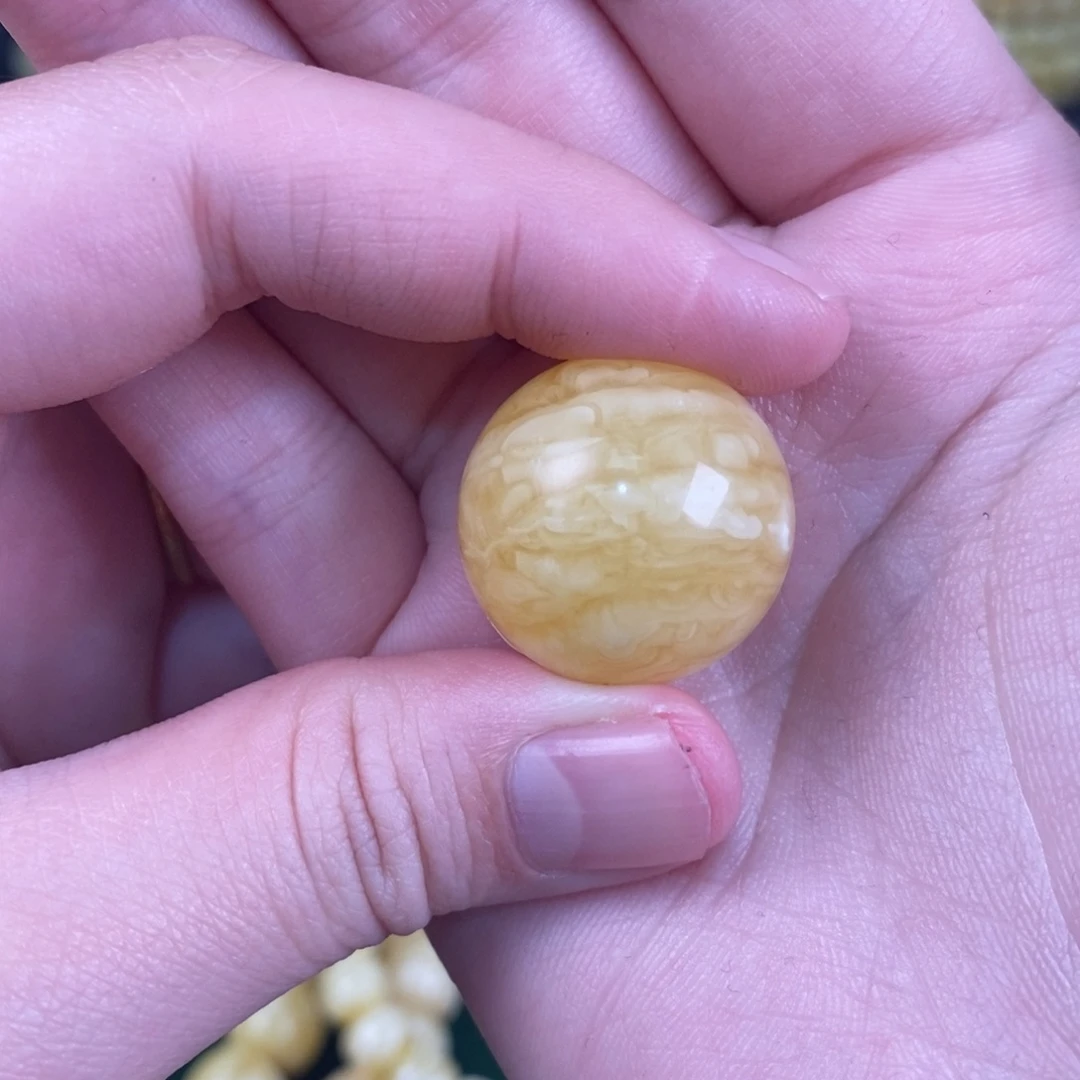 初***一蜜蜡未镶嵌珠宝奇石