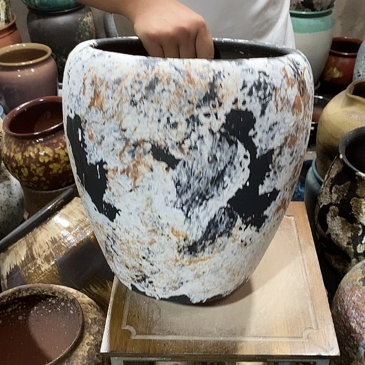 紫砂花盆口26高度31黑察888