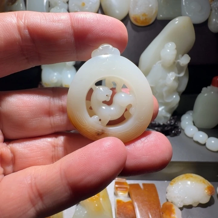 和田玉颈饰未镶嵌