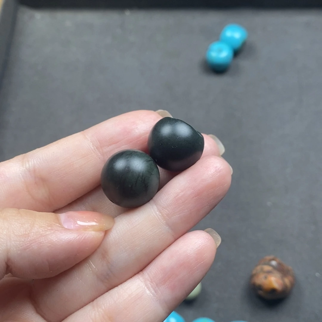 王***机手链未镶嵌和田玉