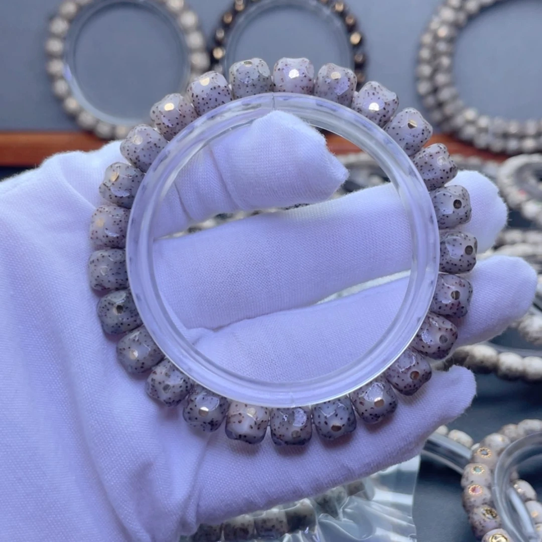 【闪购商品】星月菩提手串满钉糯冰无相粉