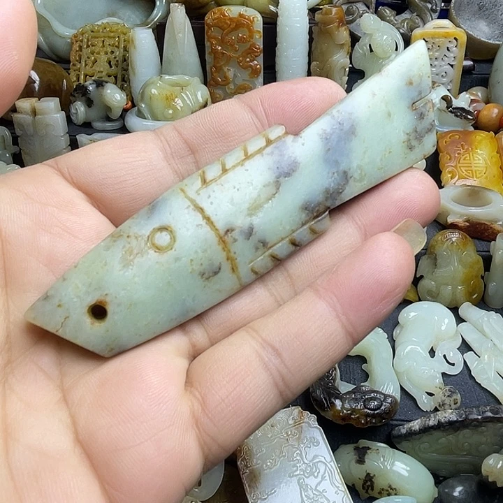 颈饰未镶嵌和田玉