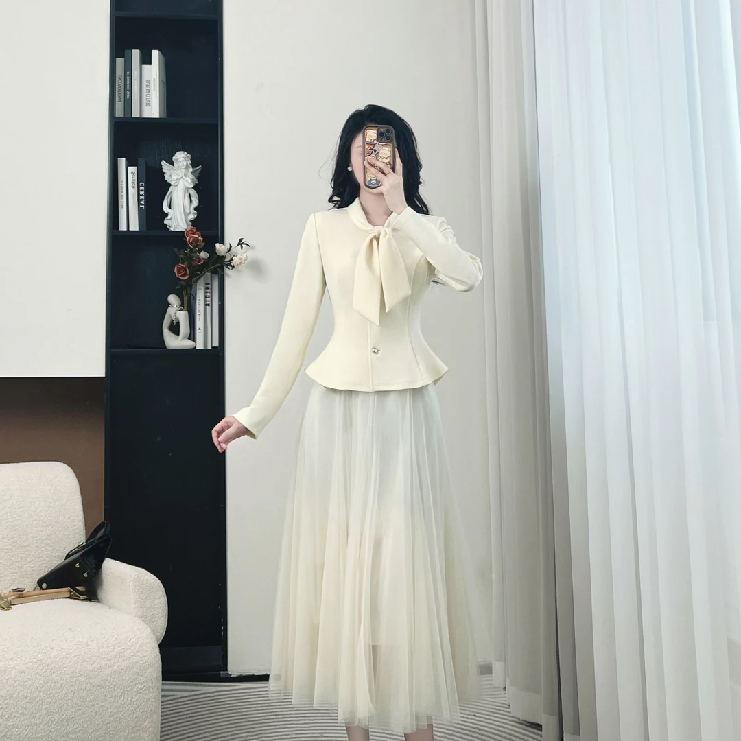 拉夏贝尔/25秋季新法式优雅小香风蝴蝶结女神上衣+纱裙 10286 ACJ