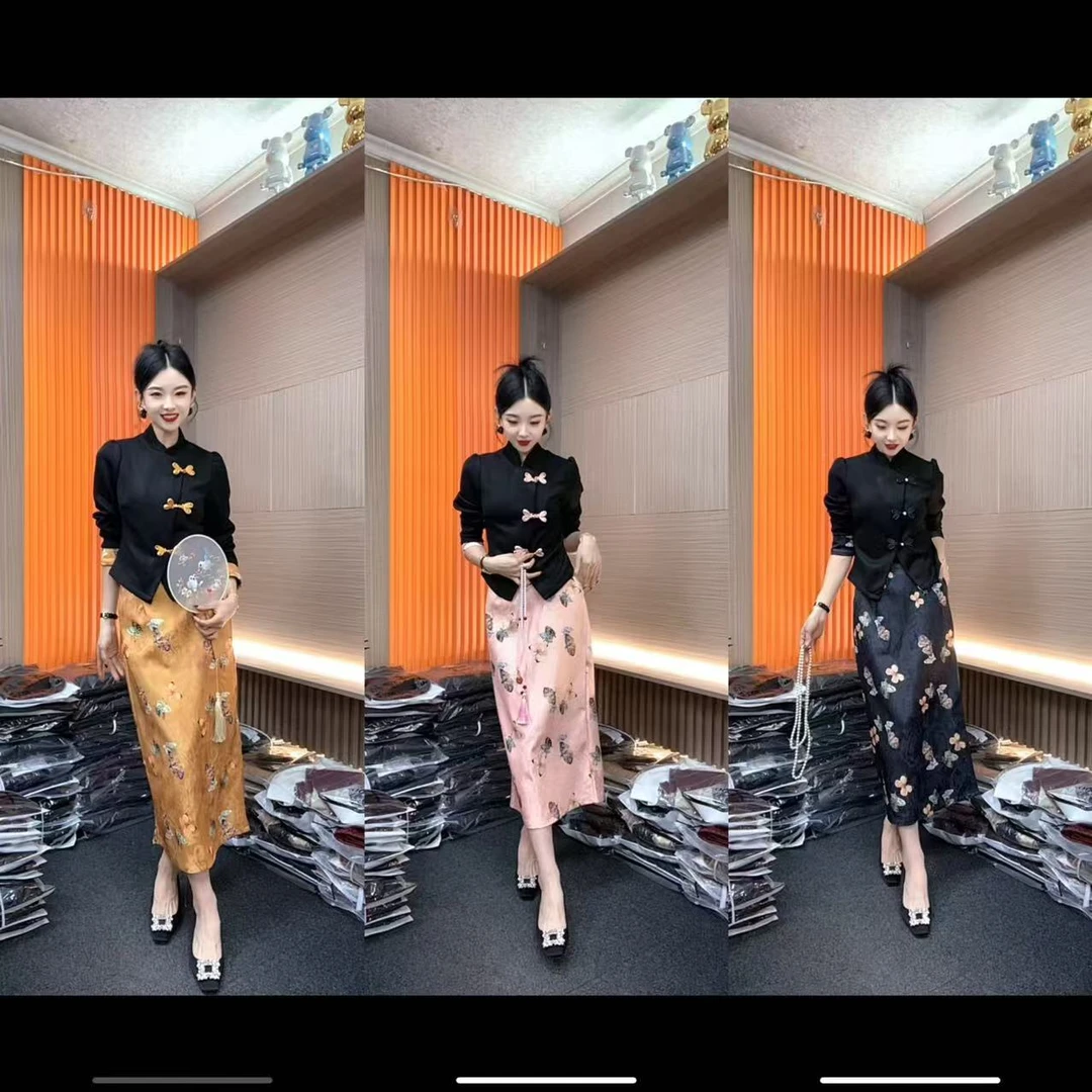 秋冬高档大气国风撞色拼接显瘦两件套