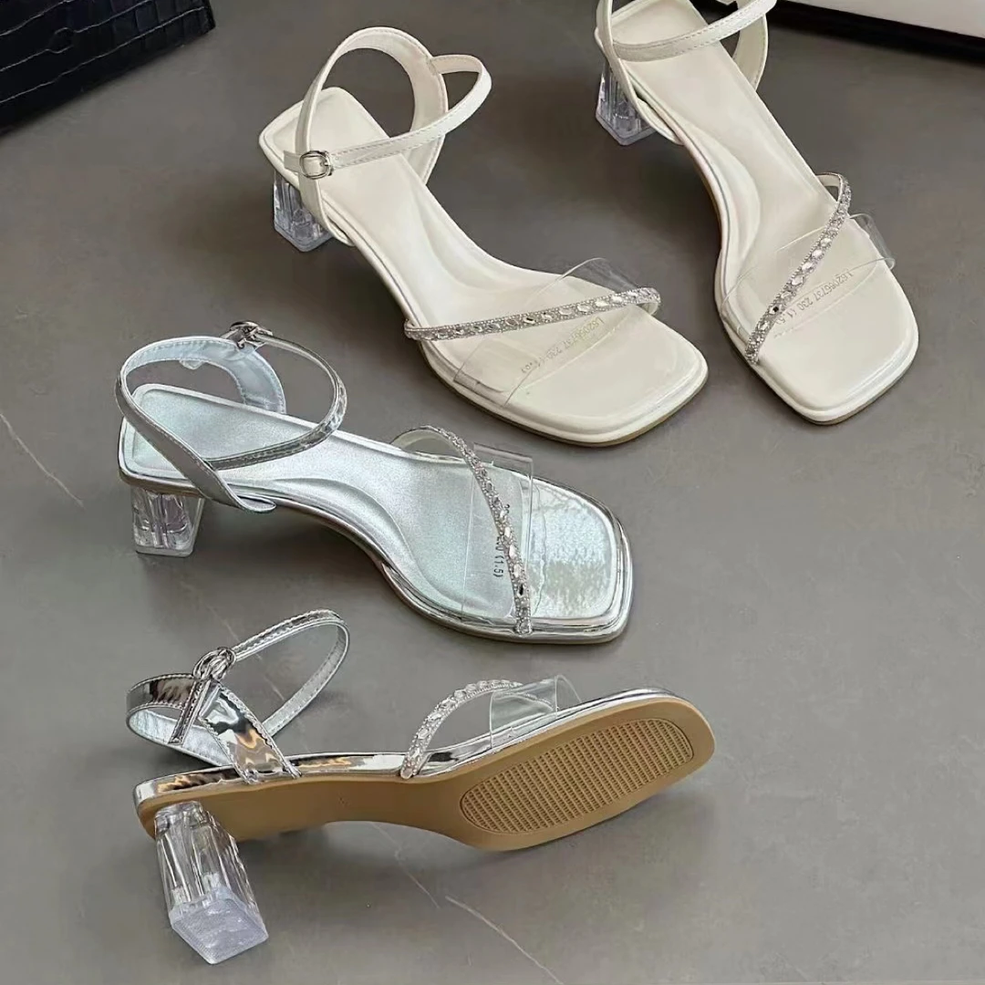 粗跟蝴蝶结珍珠凉鞋女士鞋子女一字带凉鞋小众高跟