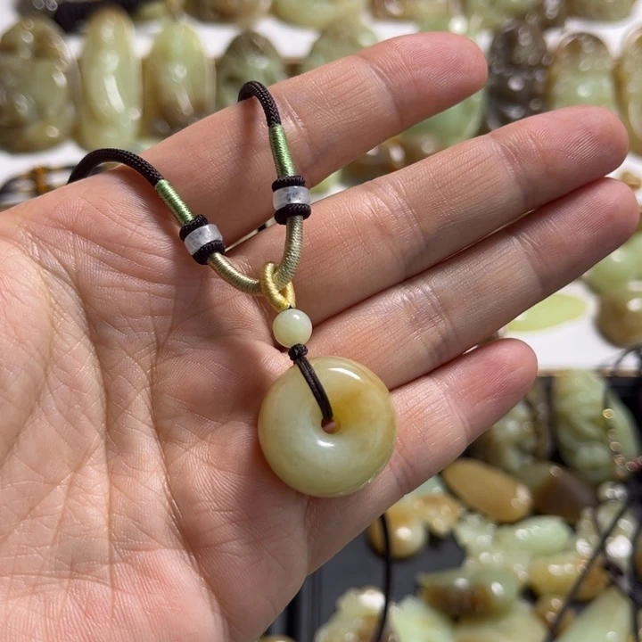 和田玉挂件未镶嵌小****