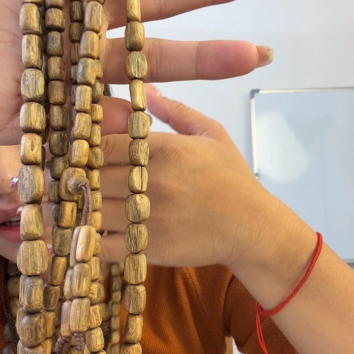 沉香手串白奇多圈