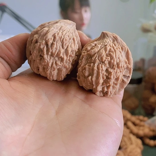 【闪购商品】把件文玩核桃137异形黄
