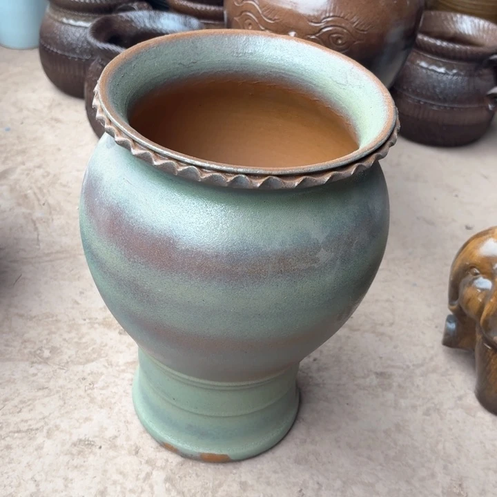 紫砂花盆口径21/33有孔