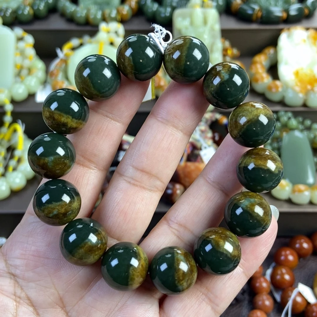 透闪石质玉未镶嵌手串