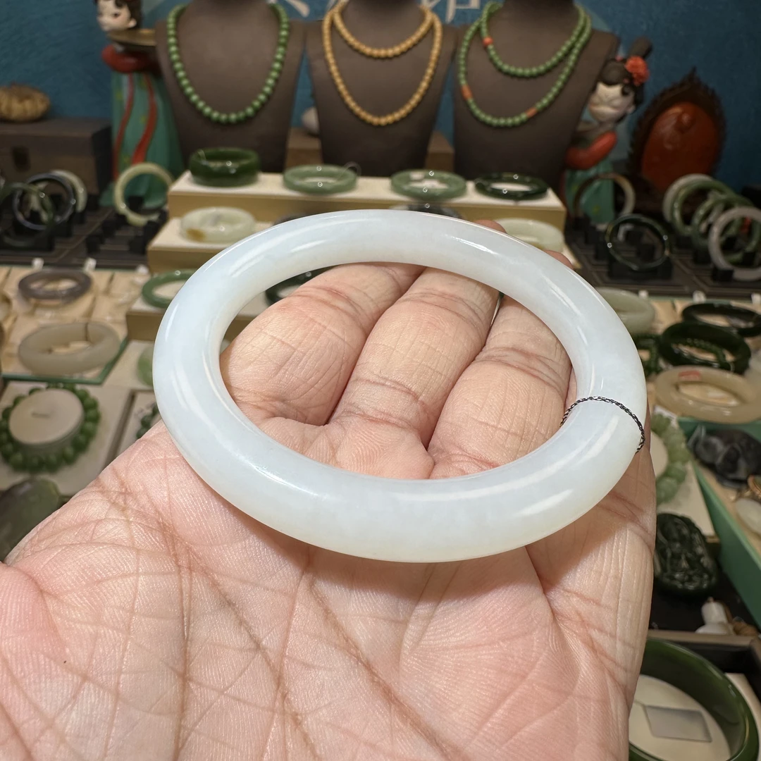 和田玉白玉手镯57+