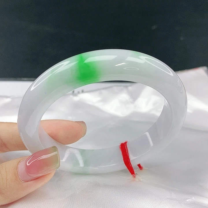 翡翠未镶嵌手镯圈57，58074