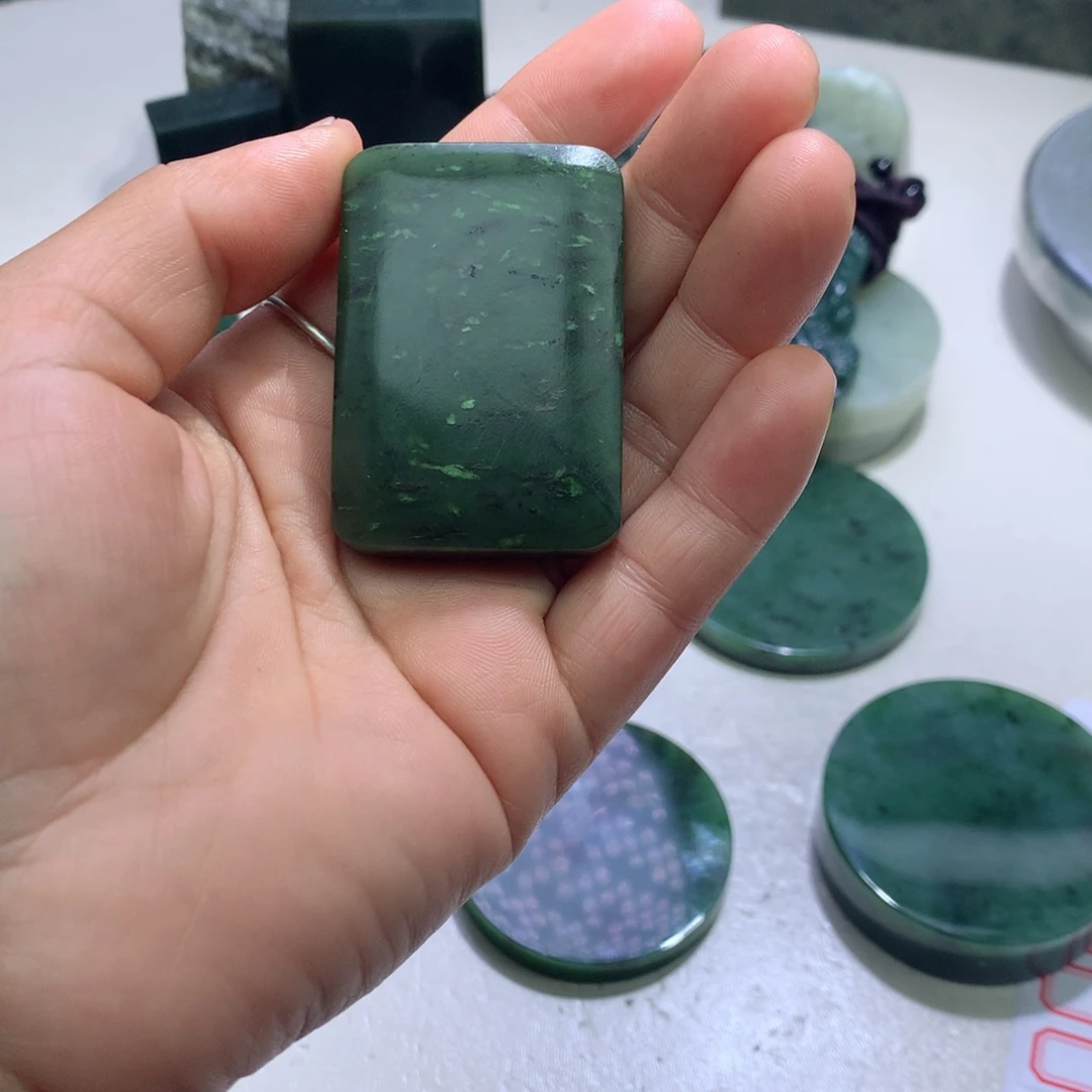 ****️和田玉（糖玉）未镶嵌珠宝半成品