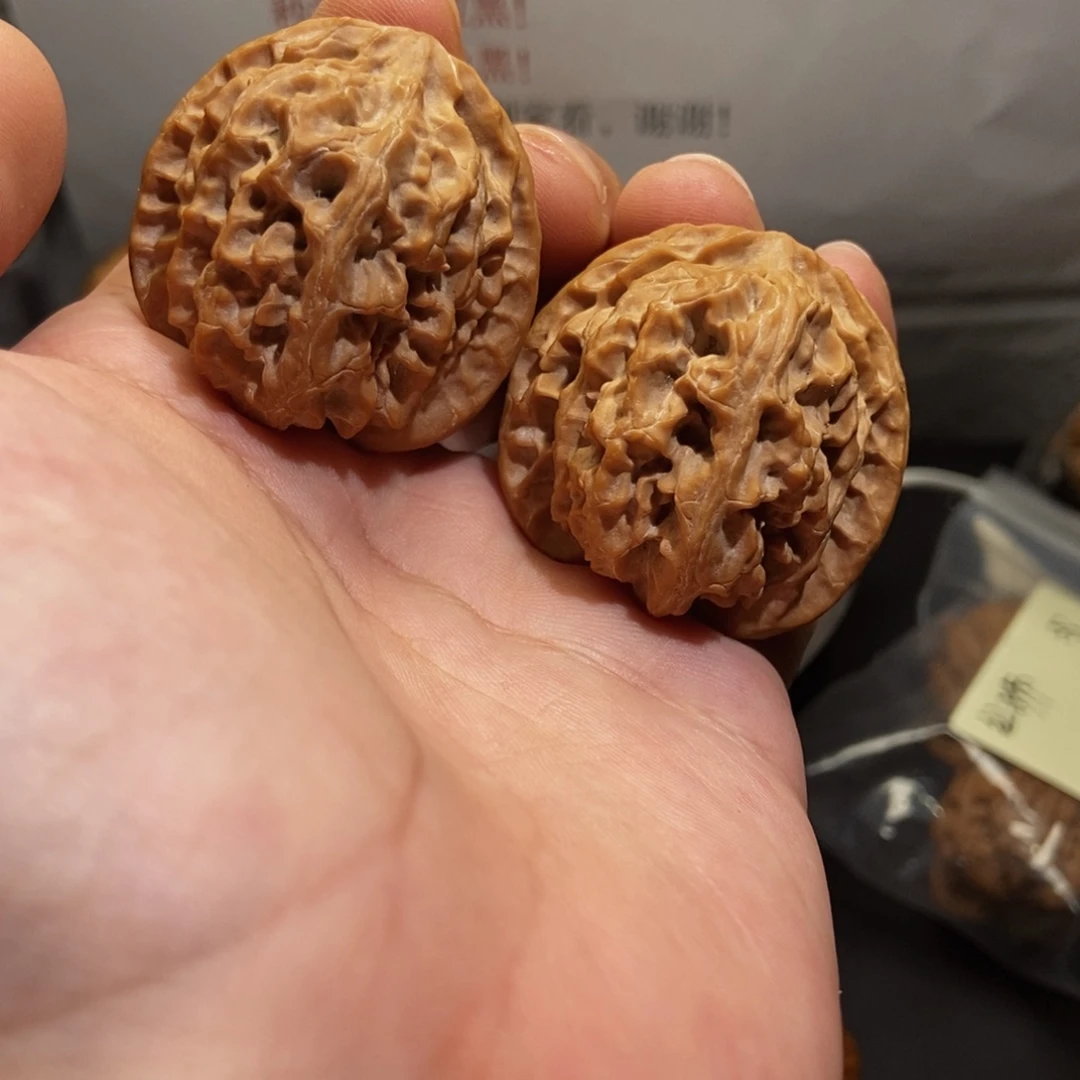 文玩核桃吊坠38苹果
