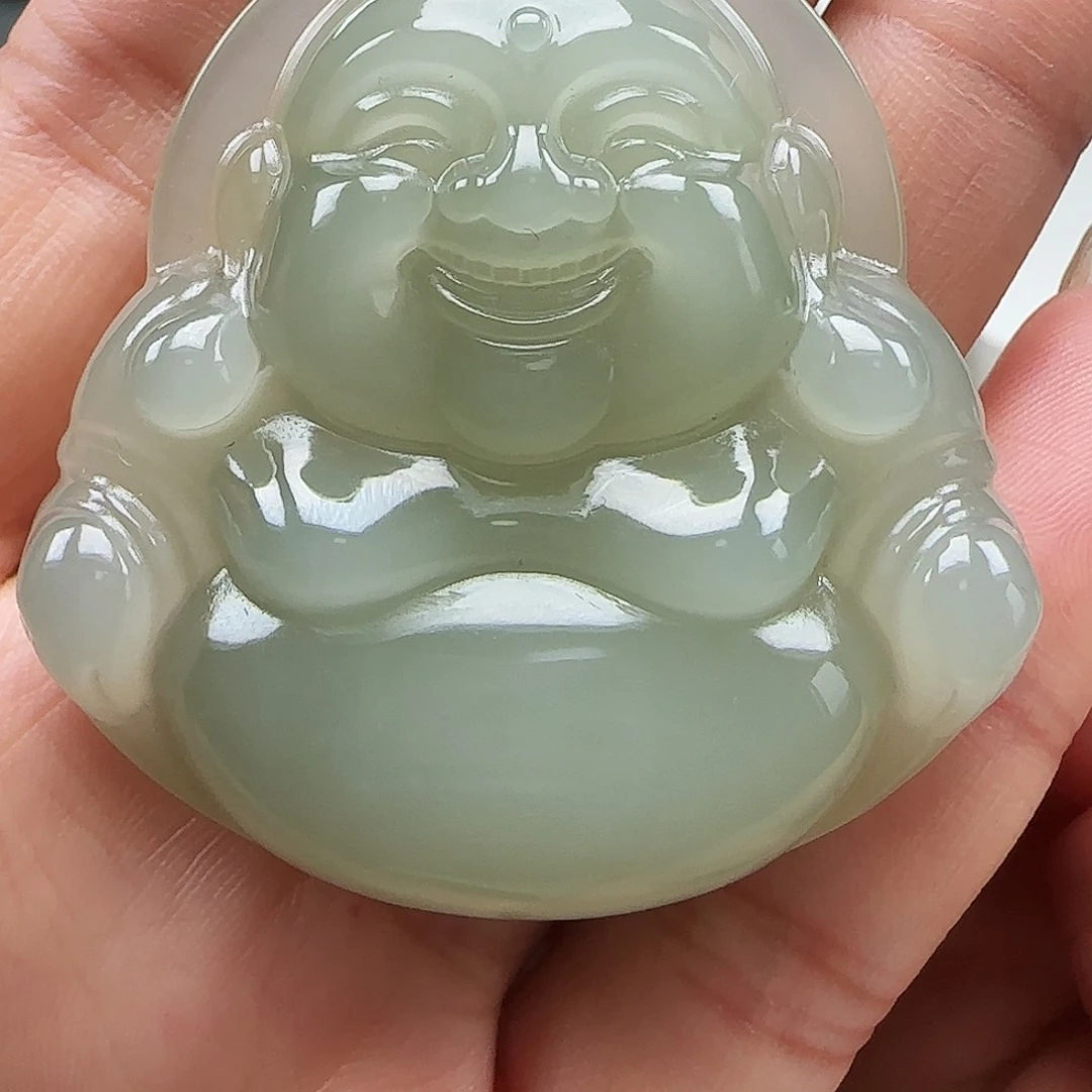 和田玉颈饰足金镶嵌