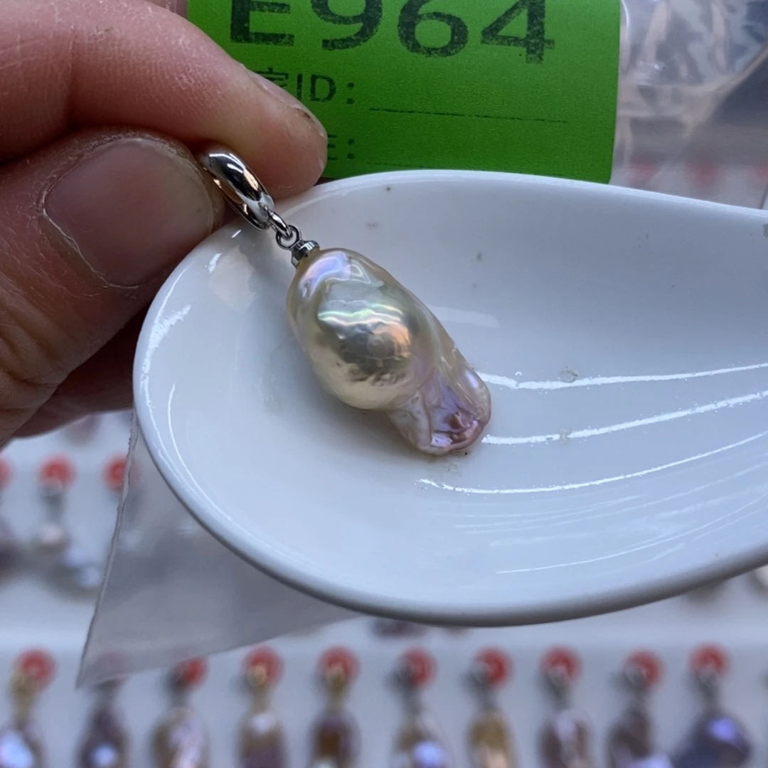 美丽哦哦哦淡水珍珠未镶嵌
