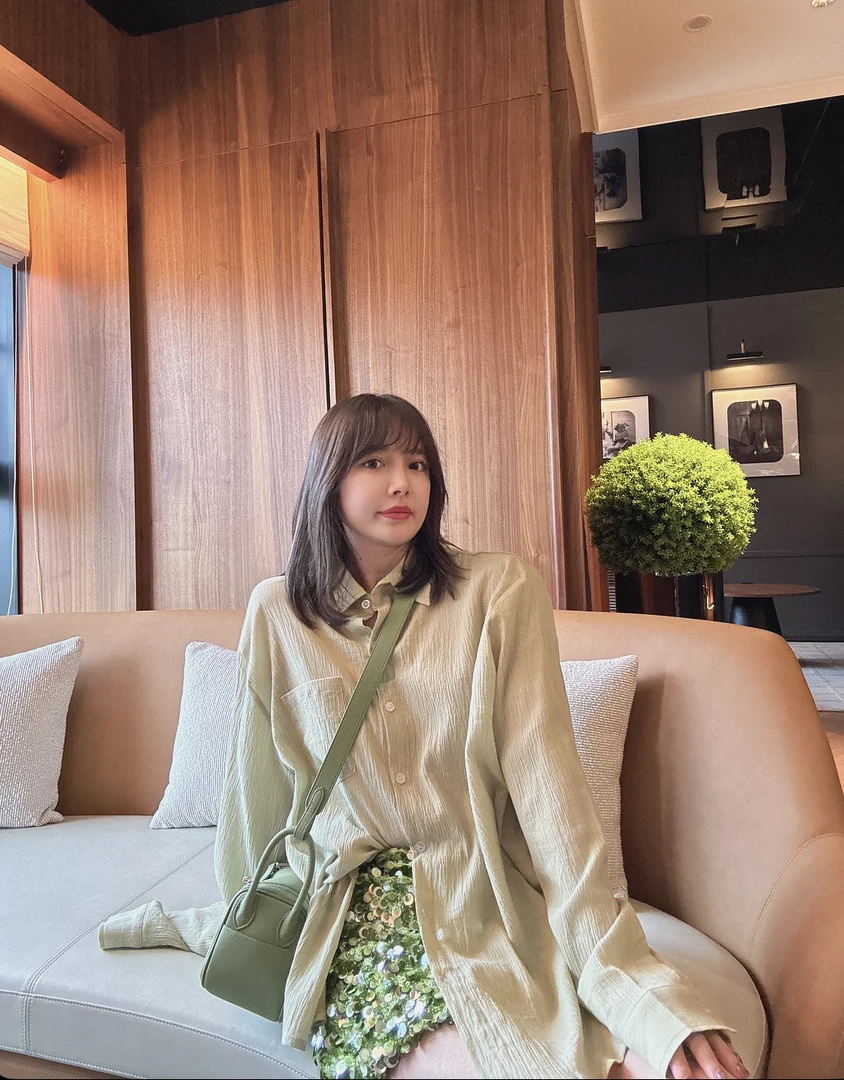 BETTER JOELAY -【薄荷素衫】百搭衬衫宽松时尚潮流休闲风WL9975