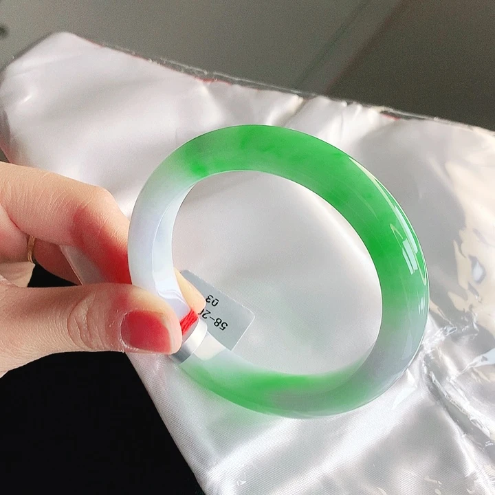 翡翠未镶嵌手镯缅甸天然a货翡翠手镯