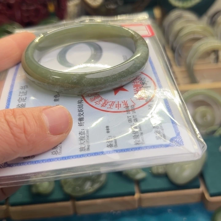 和田玉手镯未镶嵌58.1圈围6007