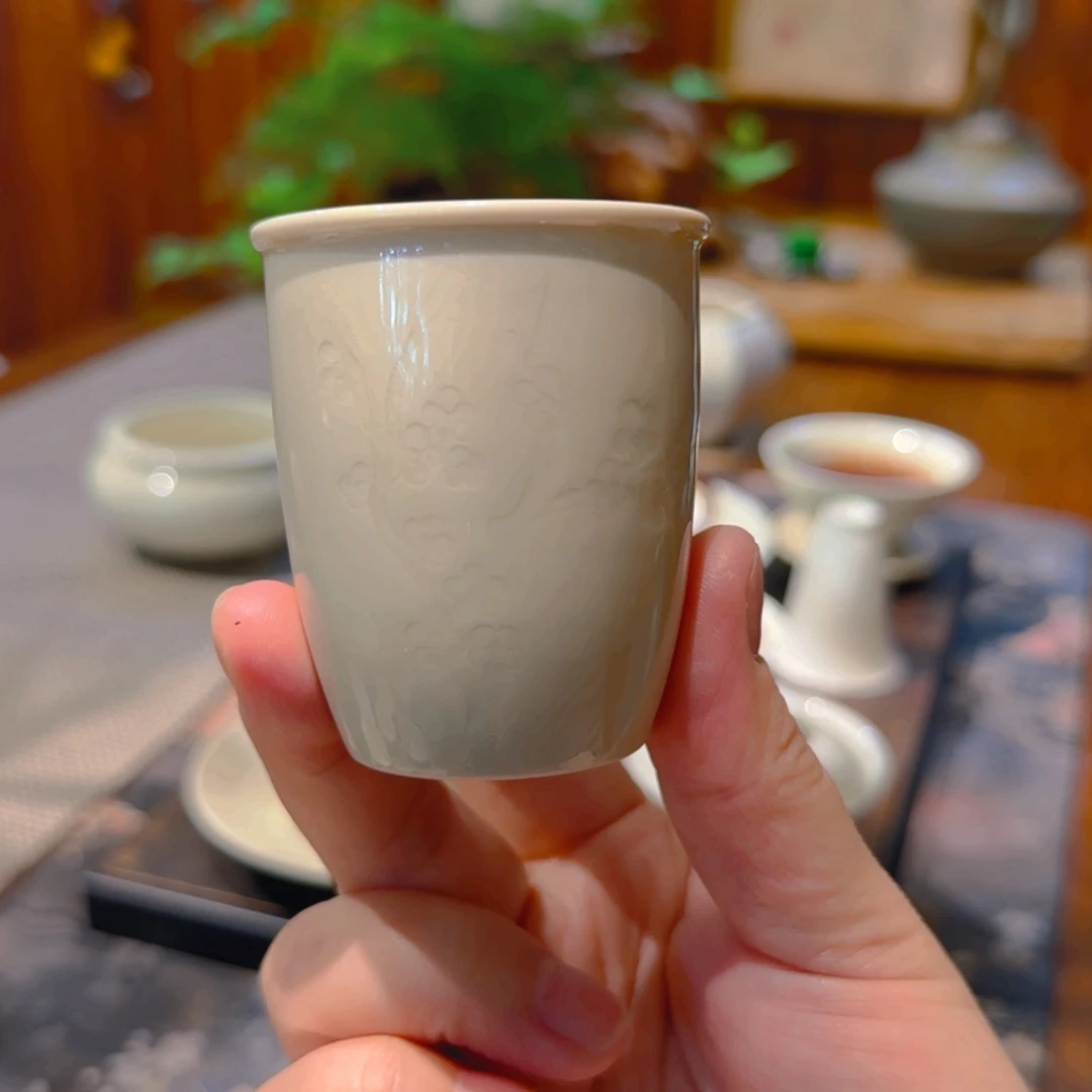 微澜定瓷 微瑕梅花小缸杯