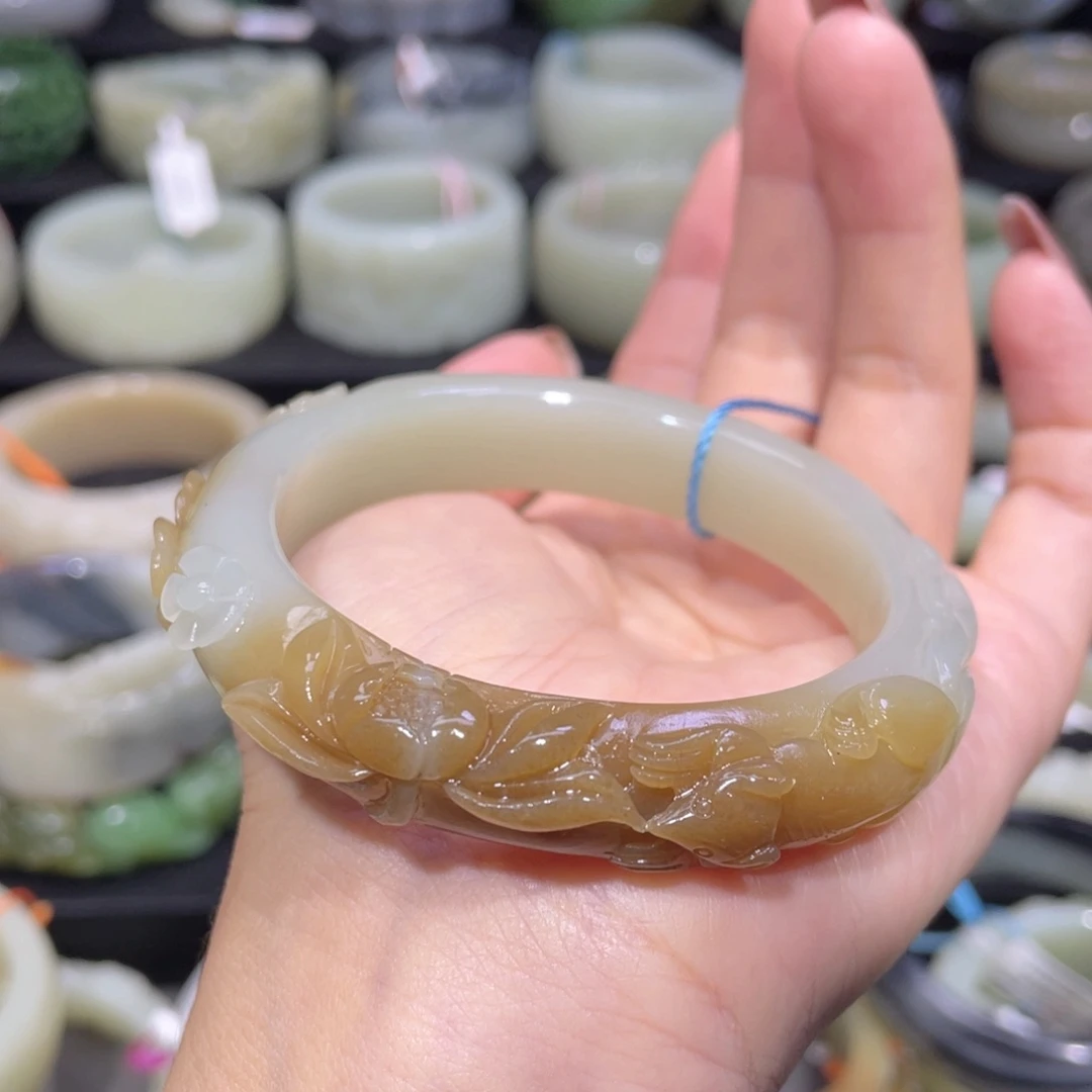 未镶嵌手镯和田玉73