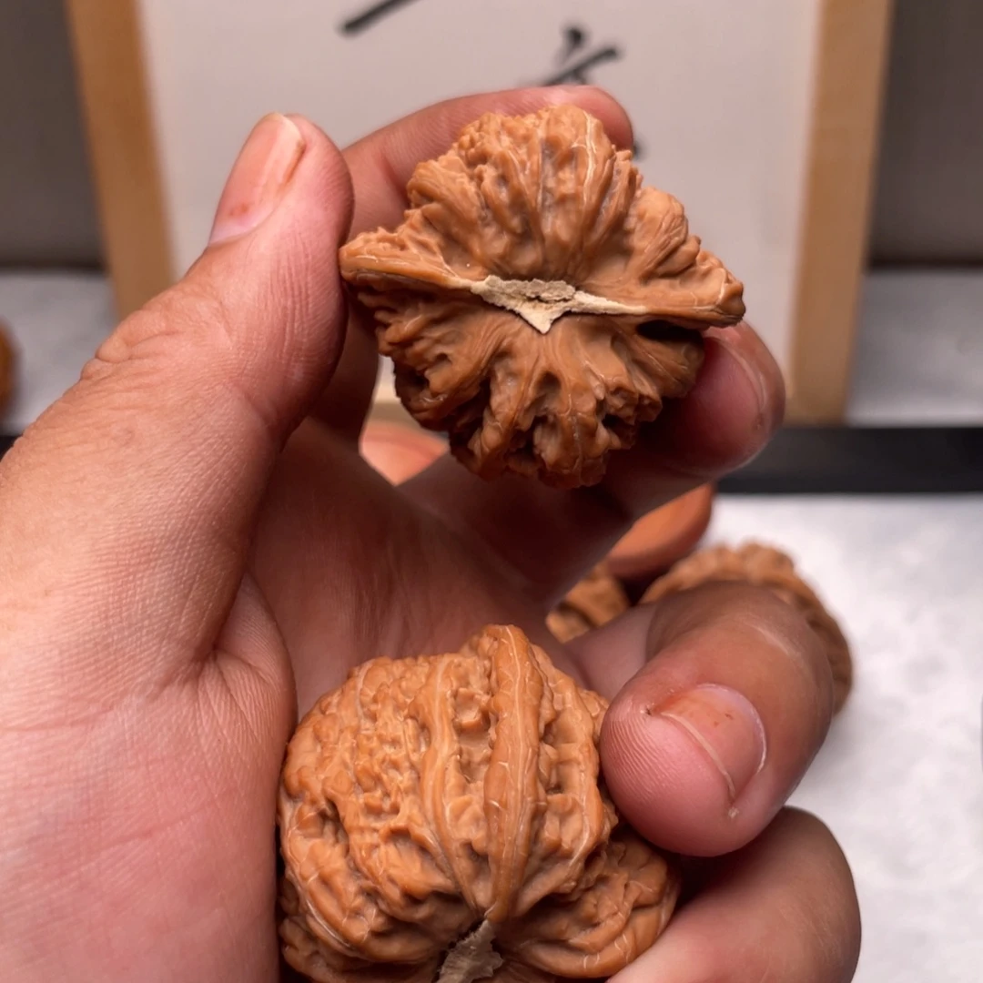 吊坠文玩核桃文玩核桃7