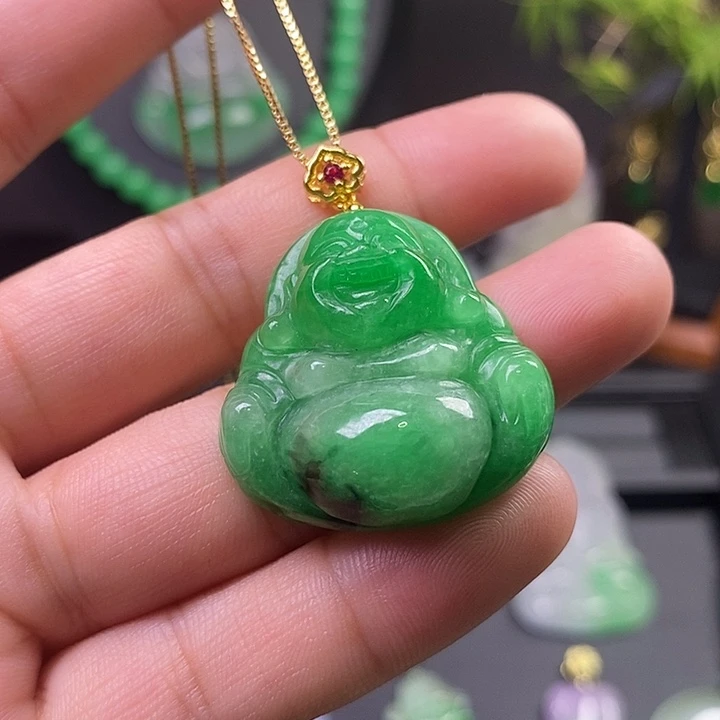 翡翠未镶嵌吊坠(赠链)