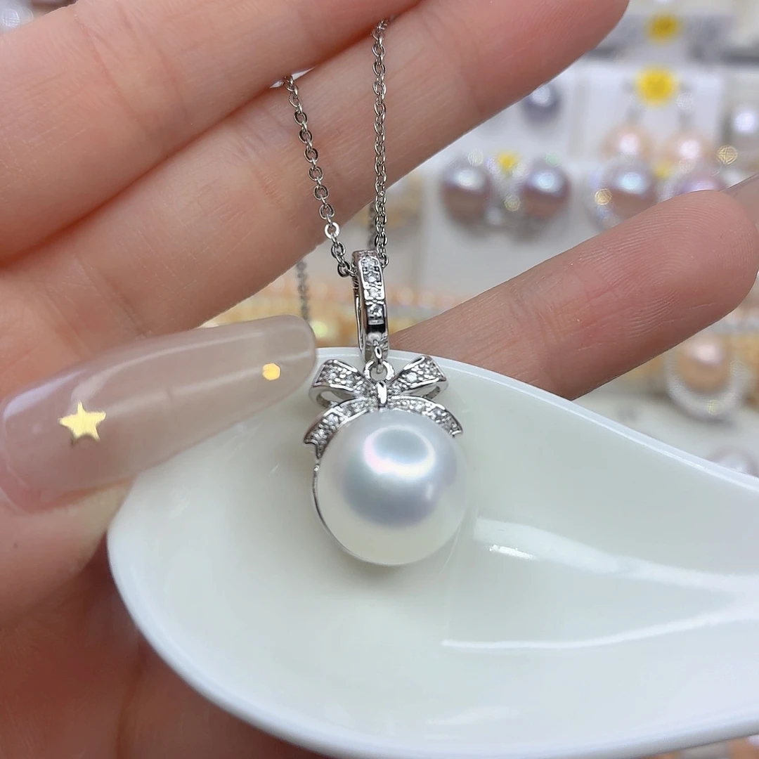 淡水珍珠合金颈饰