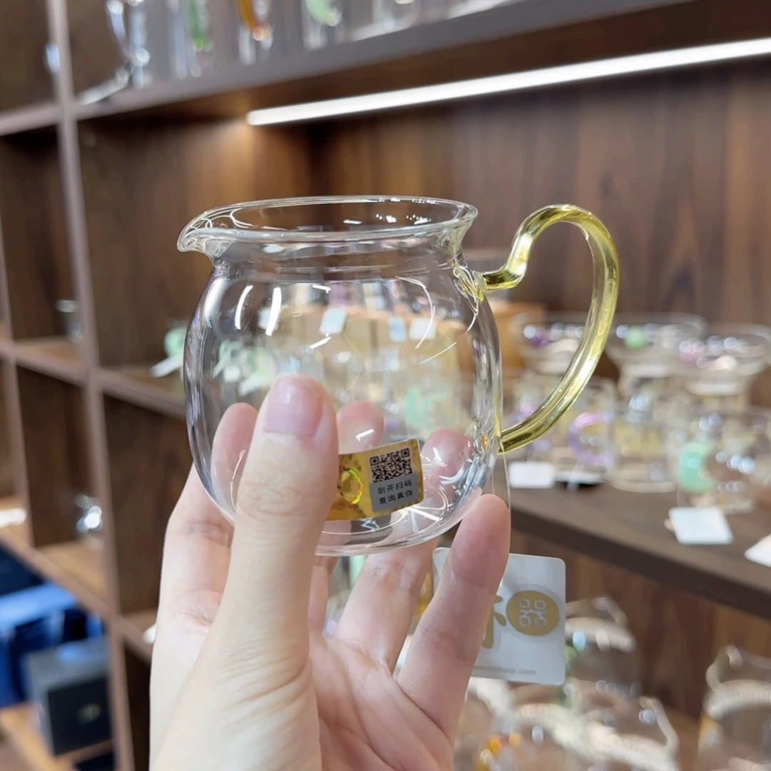 禾器美满浅黄色。。