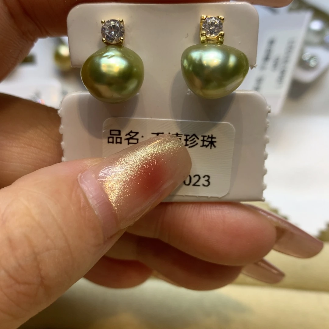 银S925镶嵌耳饰海水珍珠