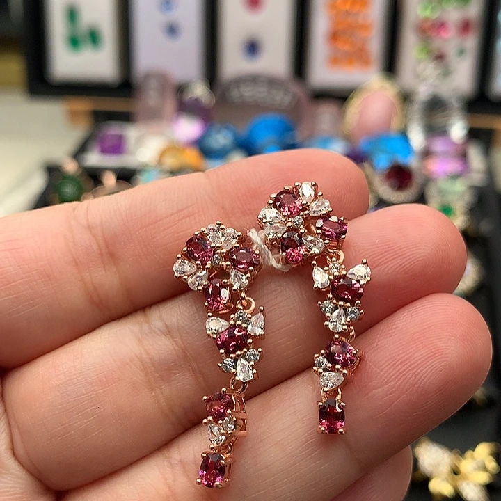 银S925镀金镶嵌石榴石耳饰