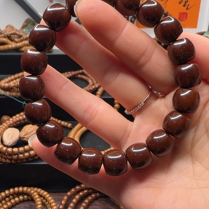 紫金鼠手串12*11实心孤切手串