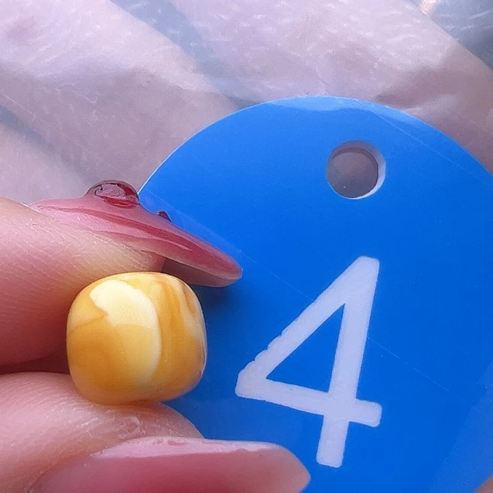 蜜蜡裸石未镶嵌9.1mm 老蜡 老型