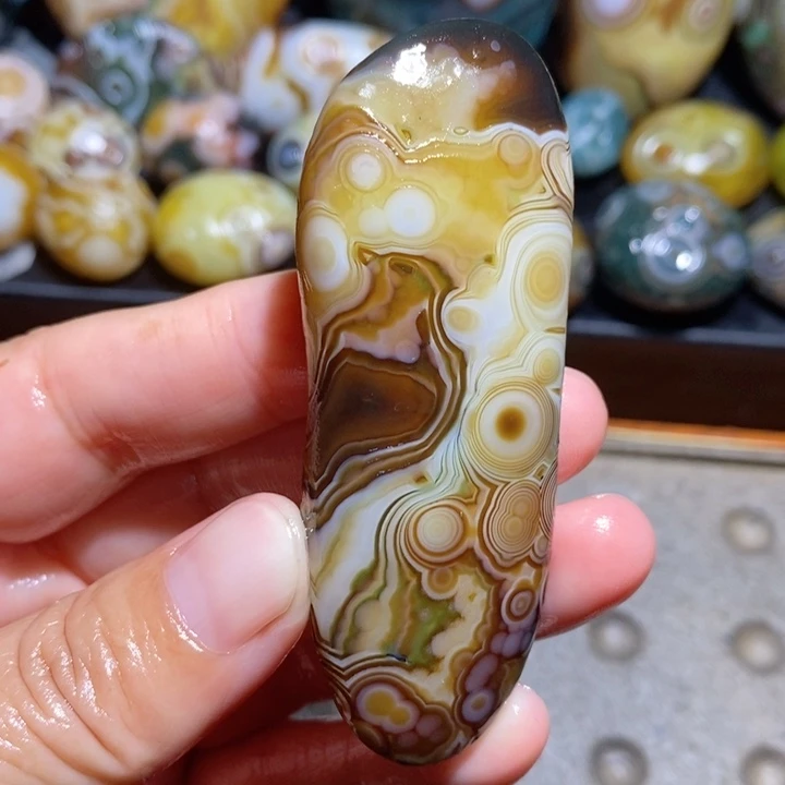 未镶嵌玛瑙/玉髓珠宝半成品133