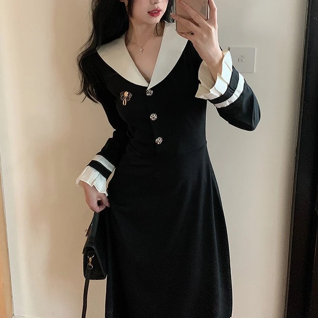 （芸品专属）大码法式翻领撞色大摆收腰A字裙秋季胖MM连衣裙1198