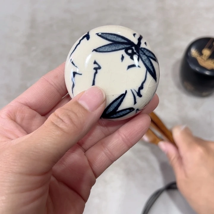 勿****之茶道相关物品瓷制香盒