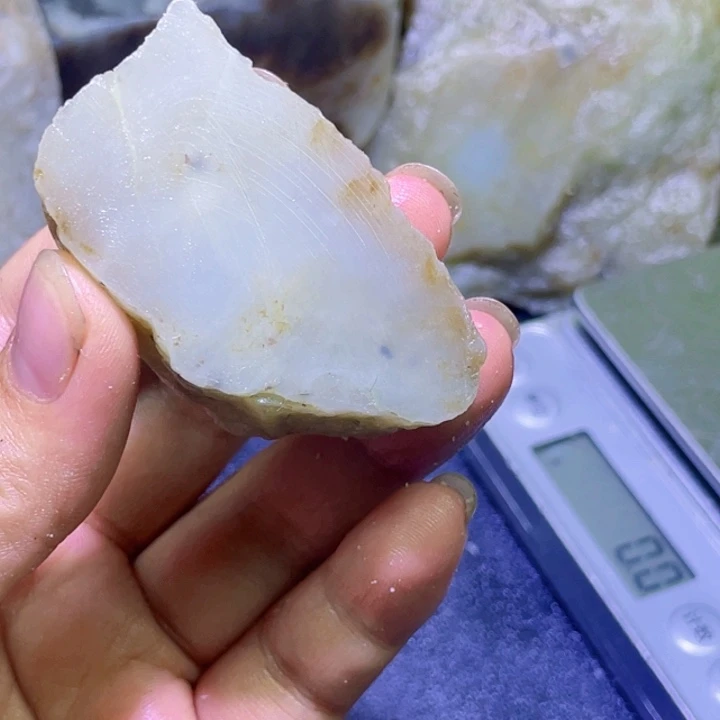 未镶嵌和田玉珠宝半成品