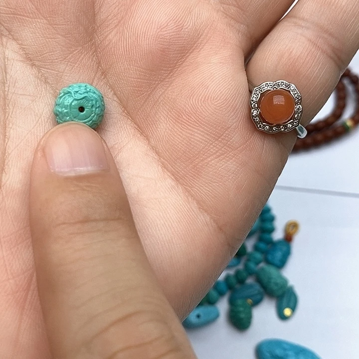 未镶嵌南红玛瑙珠宝奇石