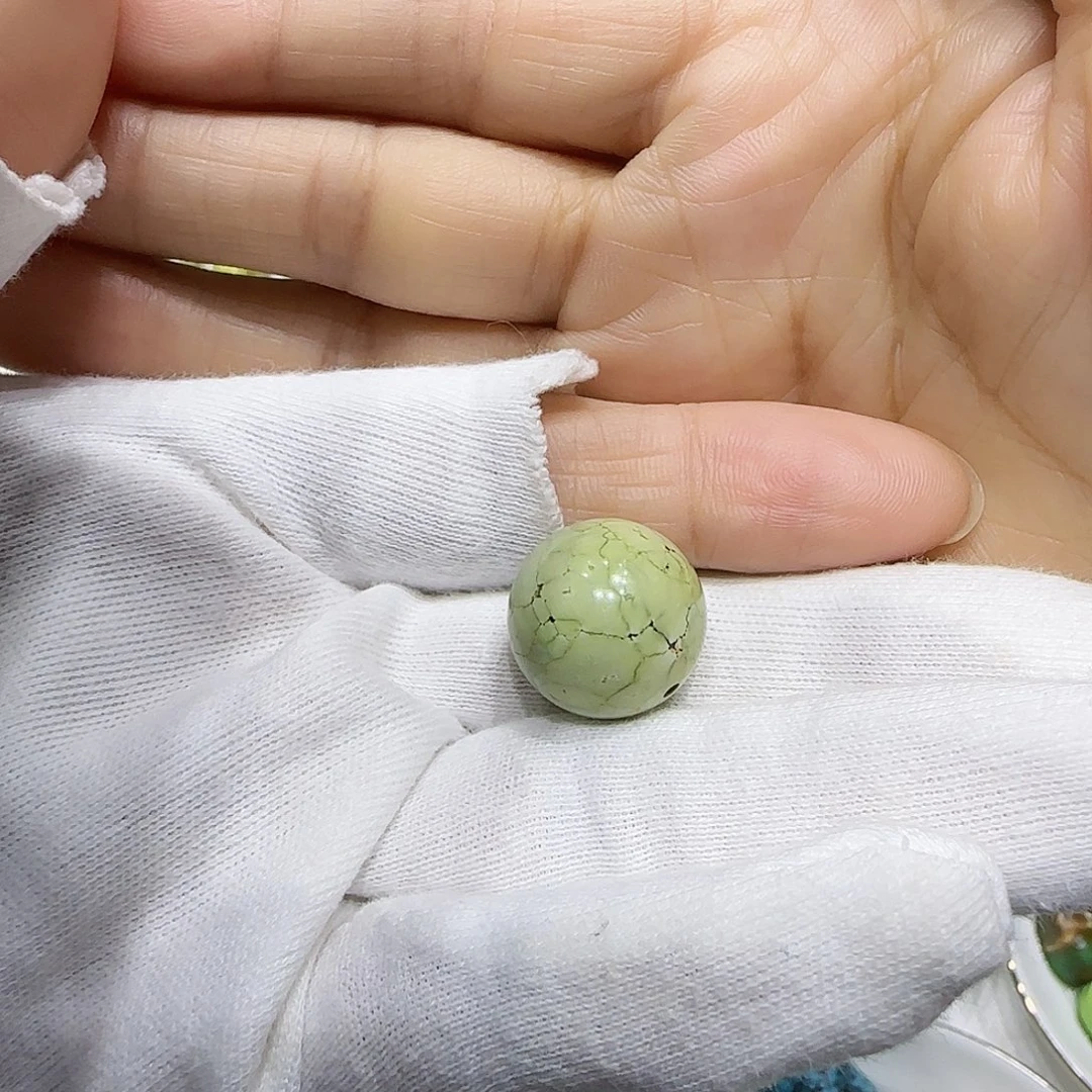 绿松石未镶嵌原矿绿松石