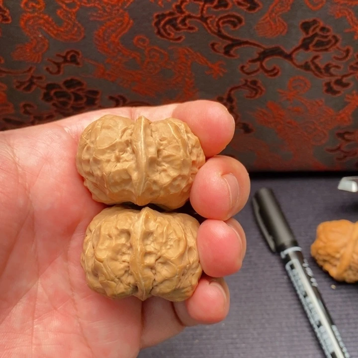 文玩核桃吊坠蛤蟆