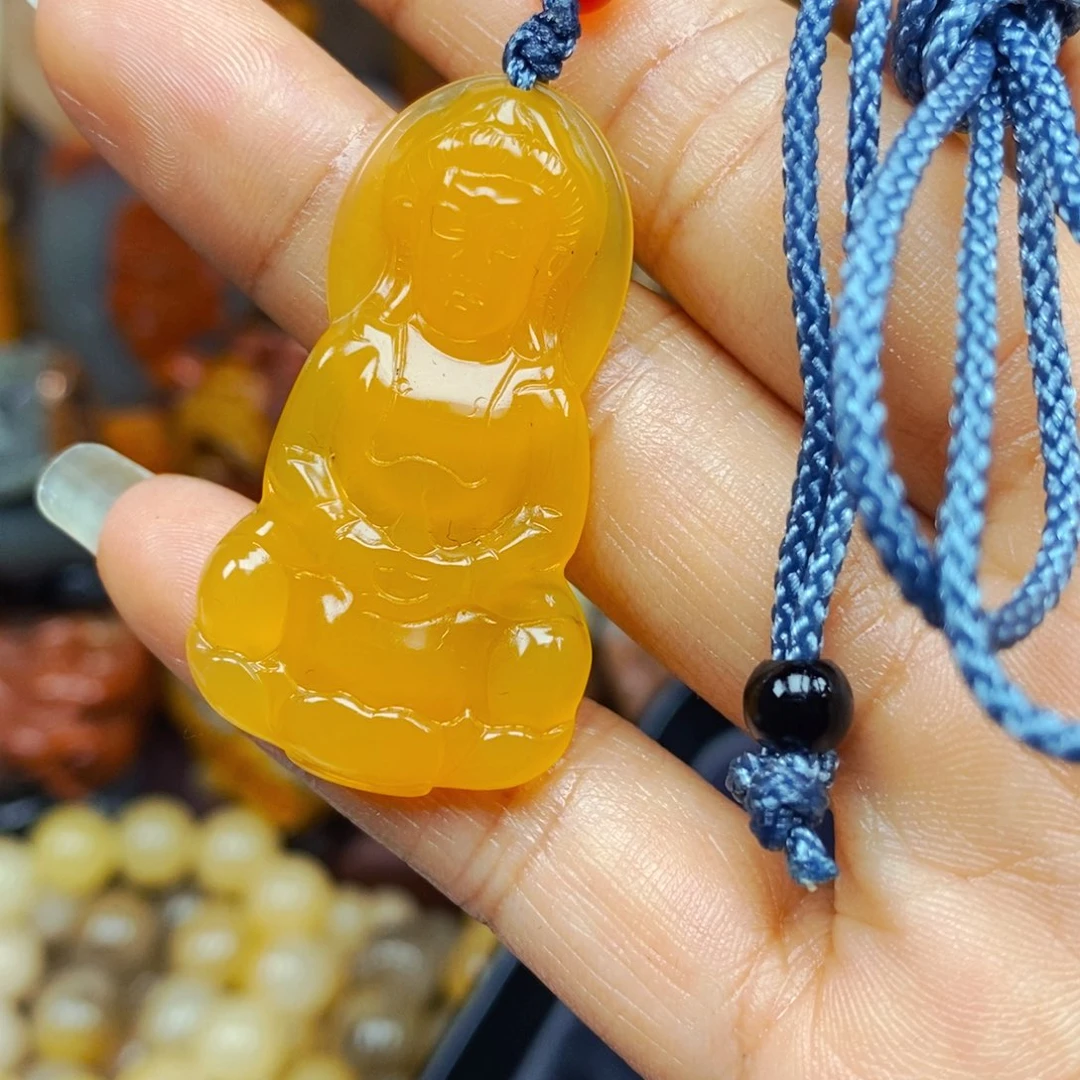 石英质玉（黄龙玉）未镶嵌颈饰