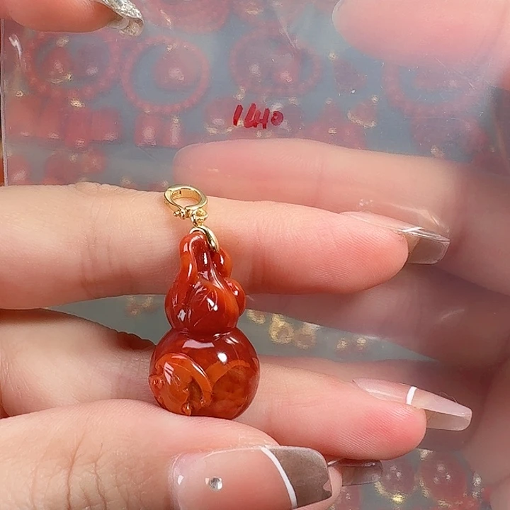 南红玛瑙银S925镶嵌吊坠