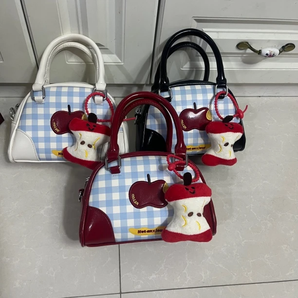 带挂件 新款可爱苹果格子手提包(带长肩带)