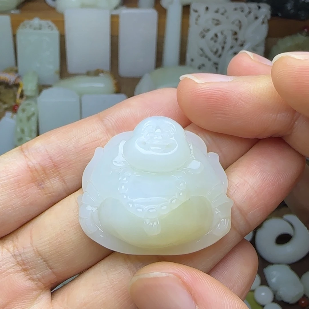 和田玉未镶嵌挂件弥勒佛