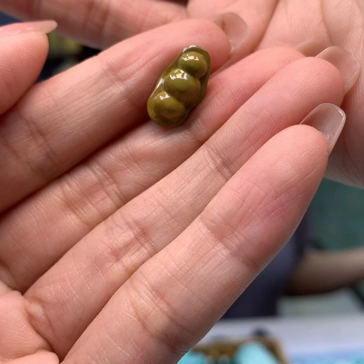 绿松石未镶嵌配饰