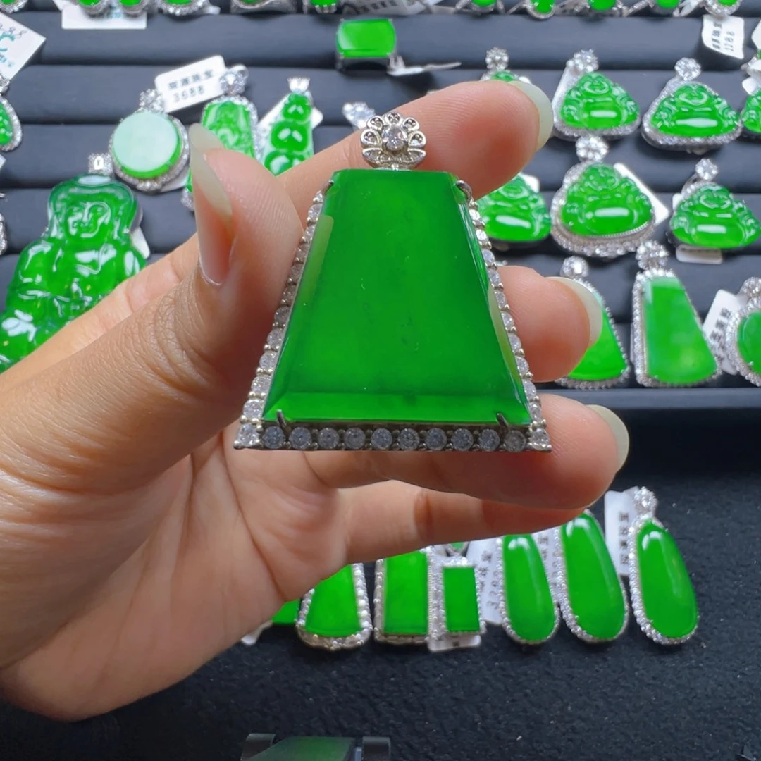 翡翠银S925镶嵌颈饰