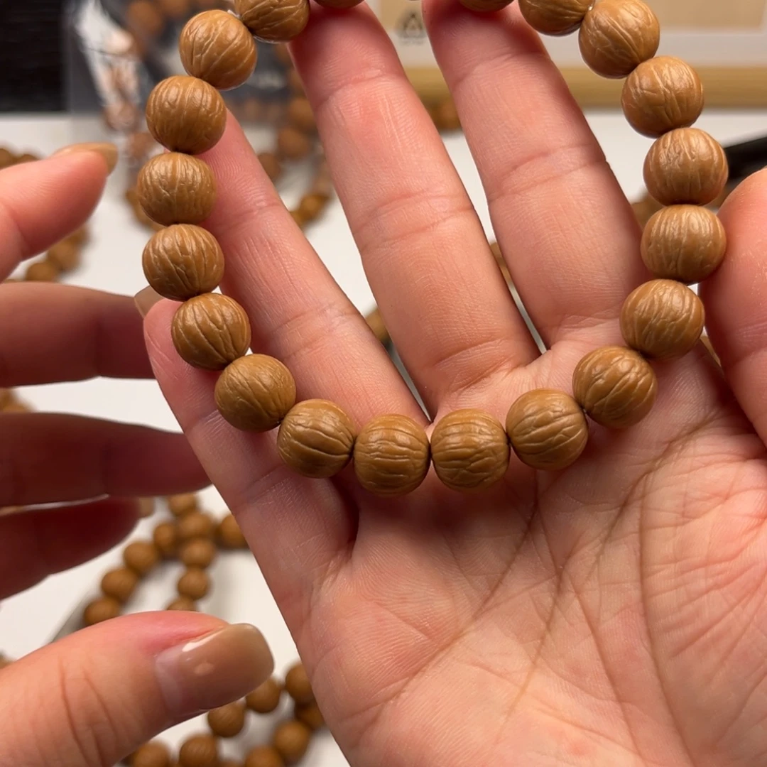 祥***宇猴头核桃吊坠聚宝盆