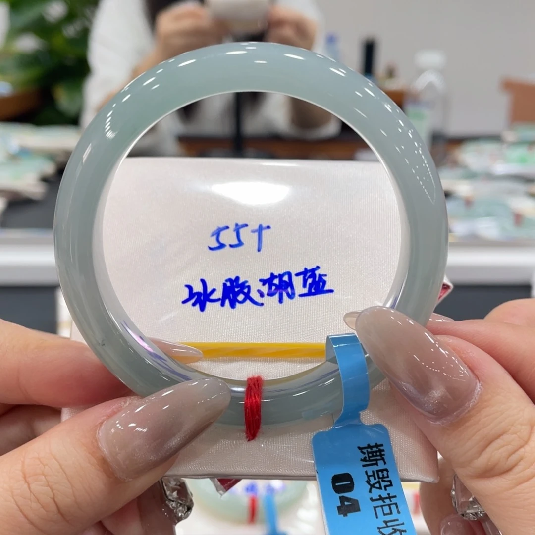 未镶嵌手镯翡翠缅甸天然翡翠手镯