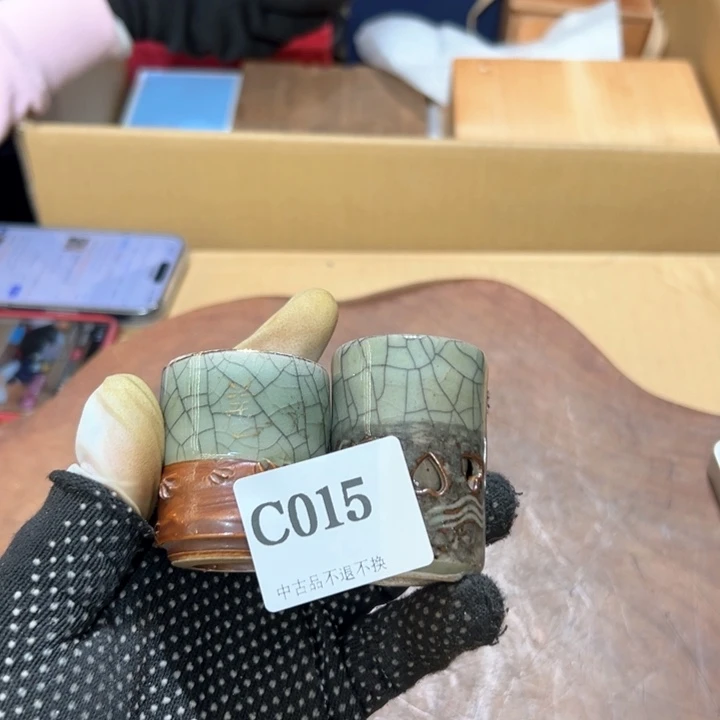 瓷器周边默认瑕疵1哈*兔